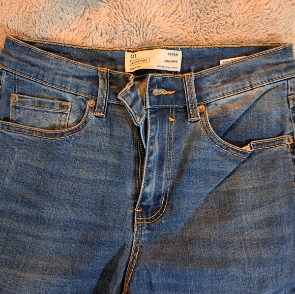 01 Ardene Jegging CS - Picture 3 of 4